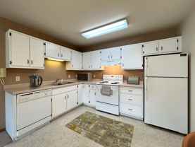 Hilltop Apartments - Photo 1 of 1