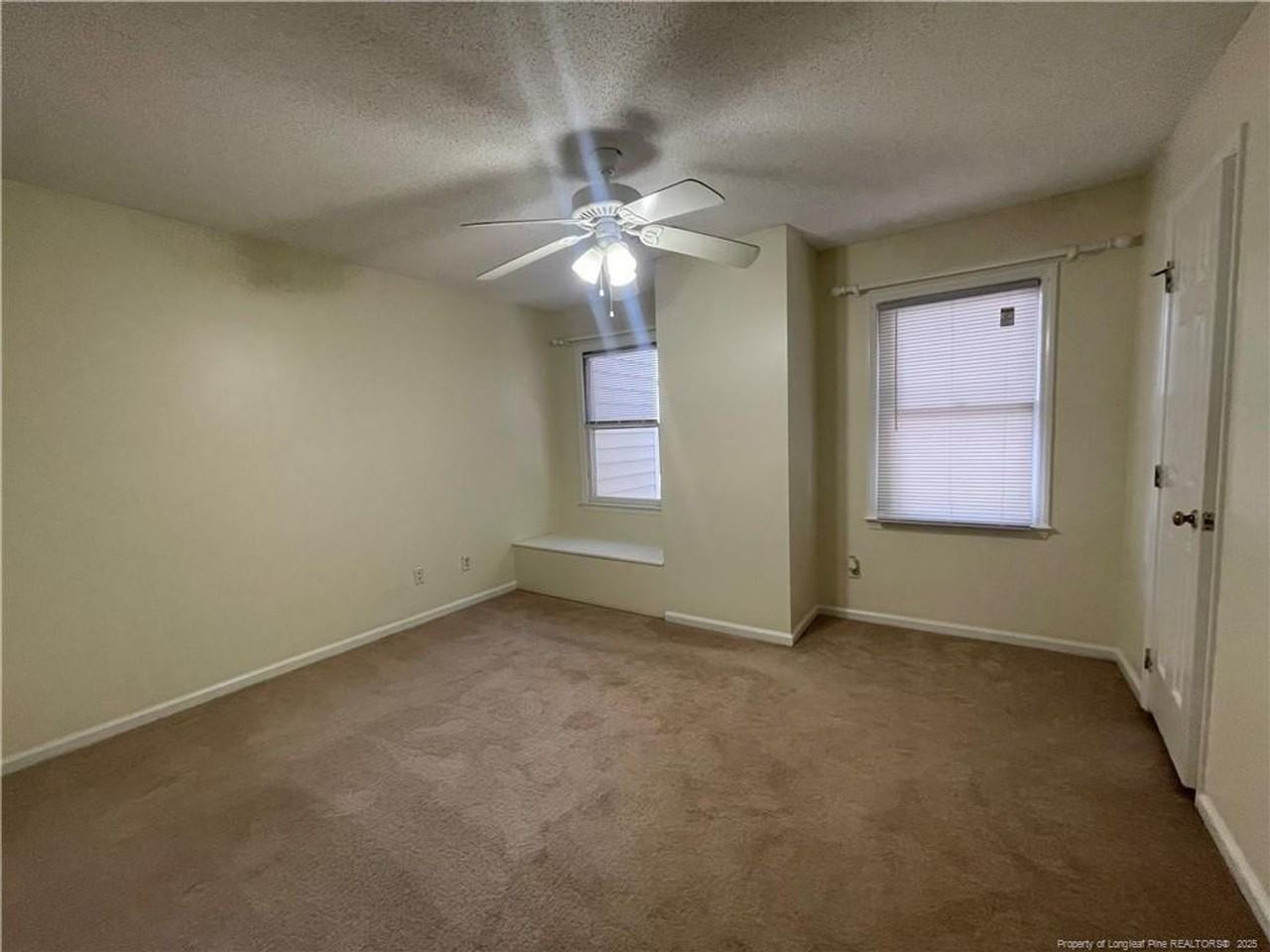 2059 Trexler Ct - Photo 7 of 16