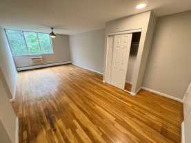 Marquette Apartments East-MASTER - Photo 1 of 1