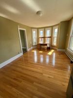 featured image of 325 Walnut St