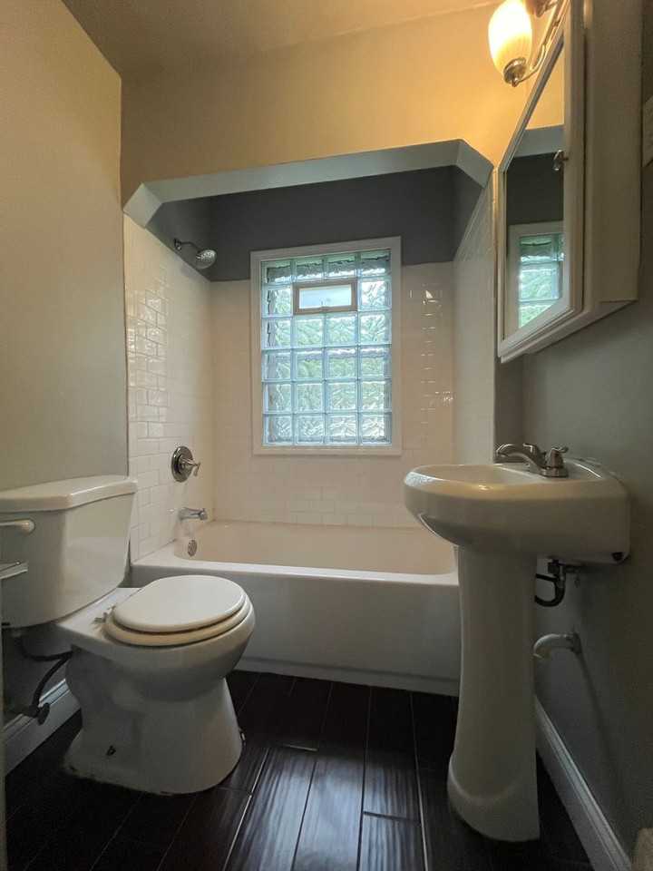 3743 Newton Ave N - Photo 6 of 6