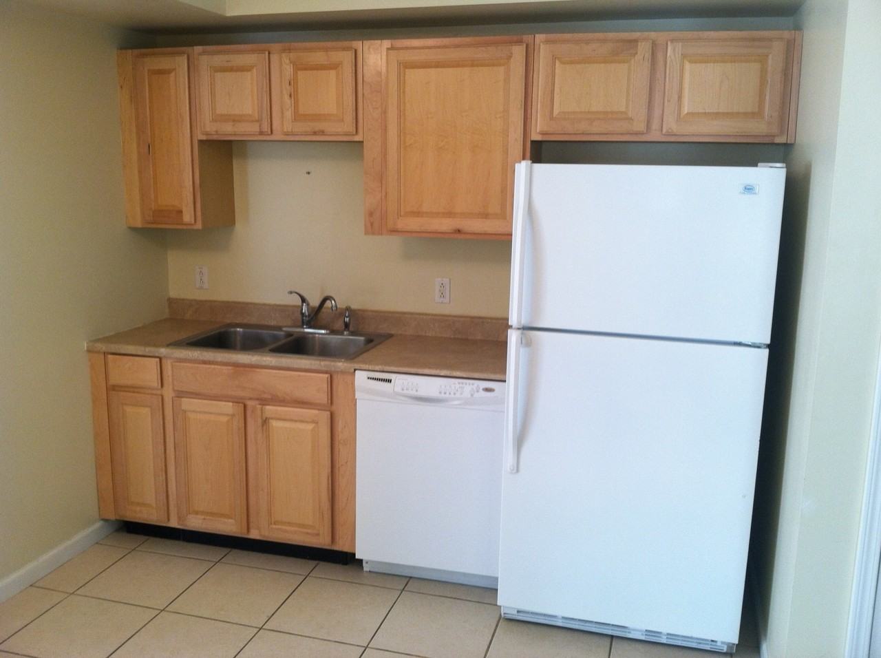 69 Parrish St. - Photo 2 of 11