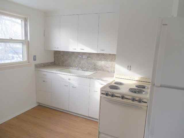 2221 2nd Ave North - Photo 4 of 7