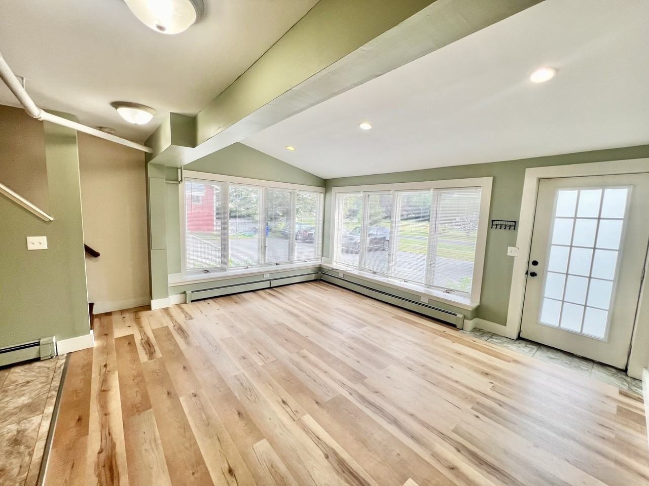 132 Middle Street - Photo 6 of 21