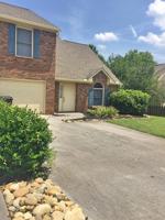 featured image of 404 Eagle Brook Dr