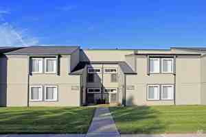 featured image of 29090 Tiffany Dr W