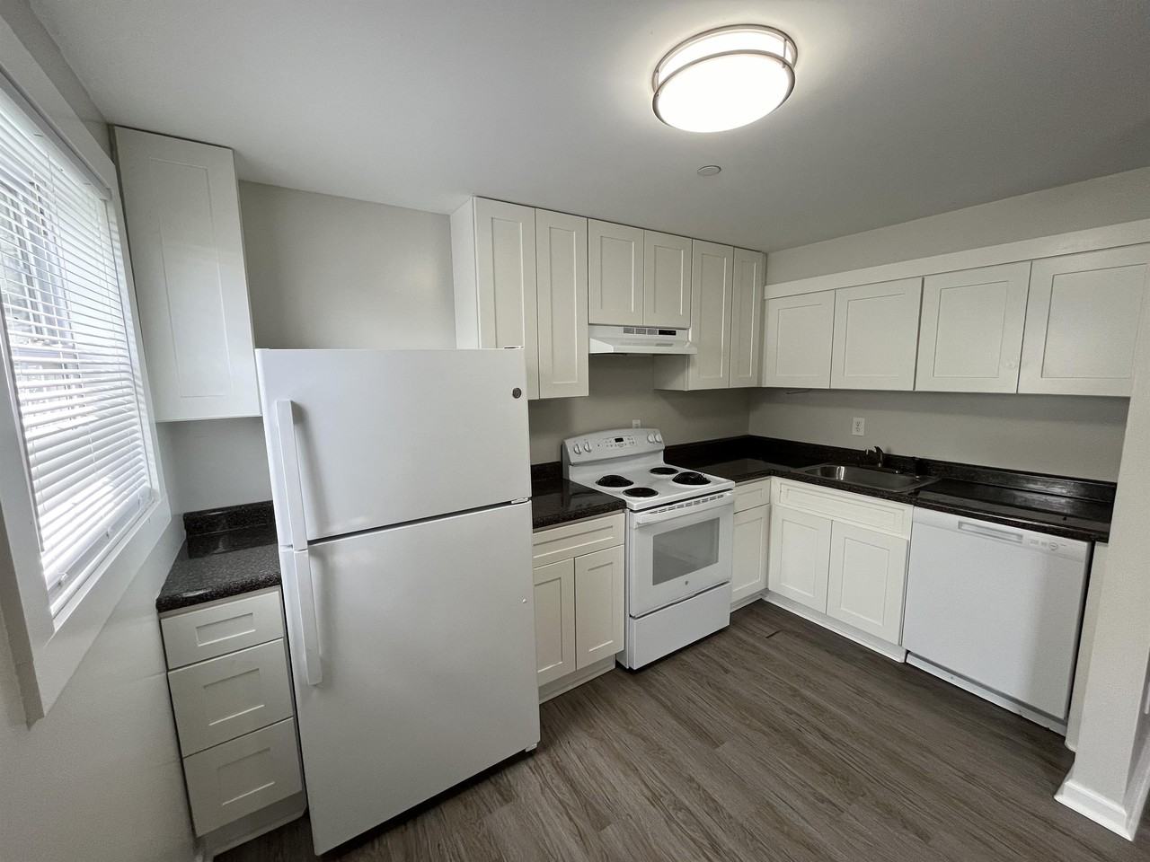 210 Lower Consol Road Northwest - Photo 2 of 11