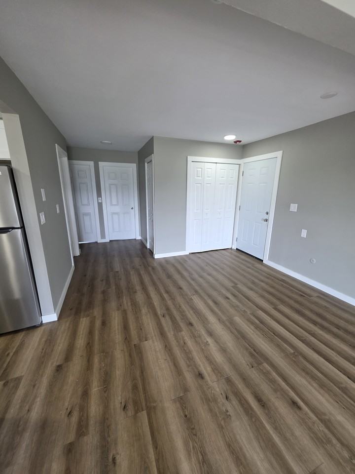 Lux of Sag - Photo 6 of 34