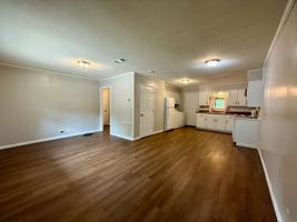 featured image of 1323 S 6th St