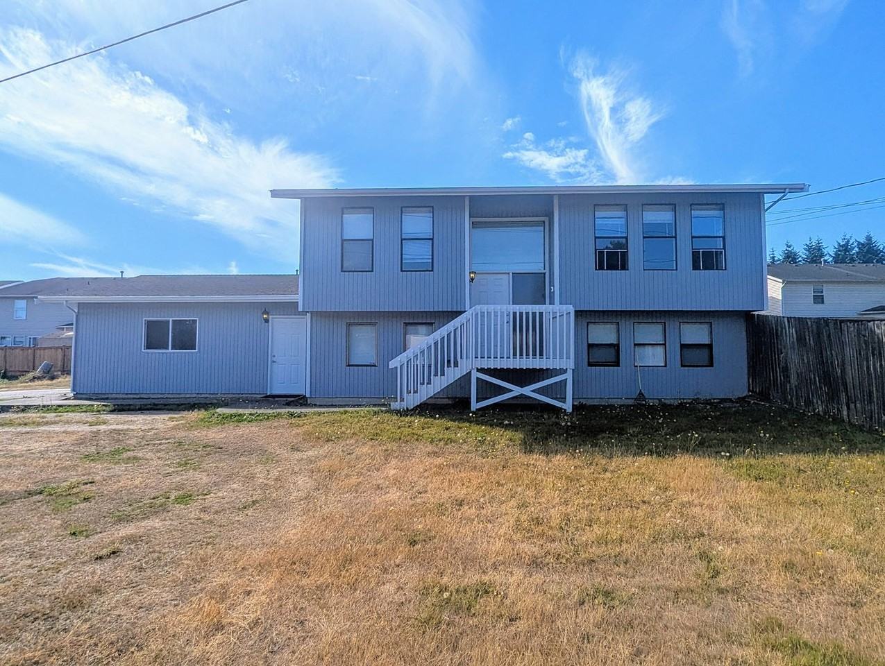 11710 25th Ave Se - Photo 3 of 26