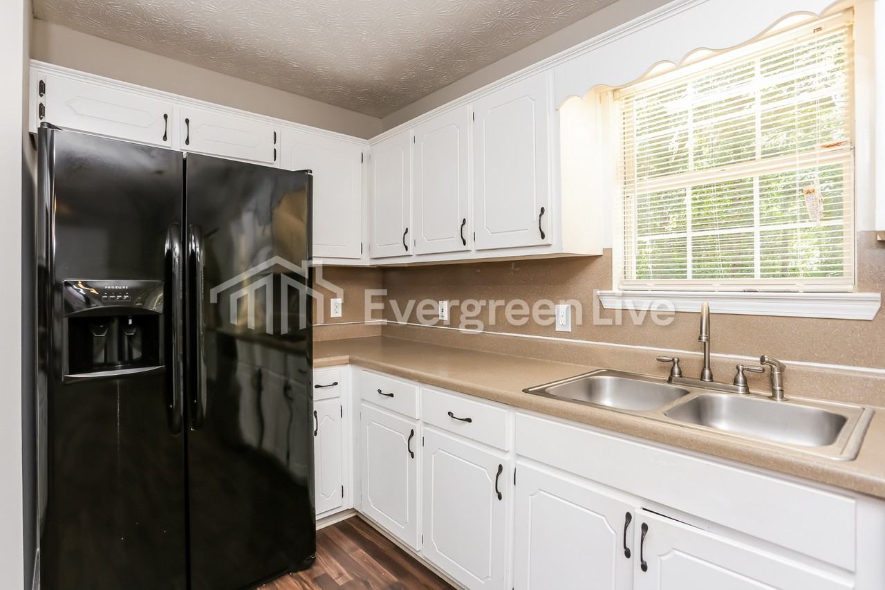 375 Antioch Road - Photo 7 of 15