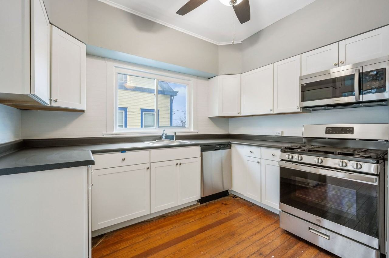230 N Balph Ave - Photo 7 of 27