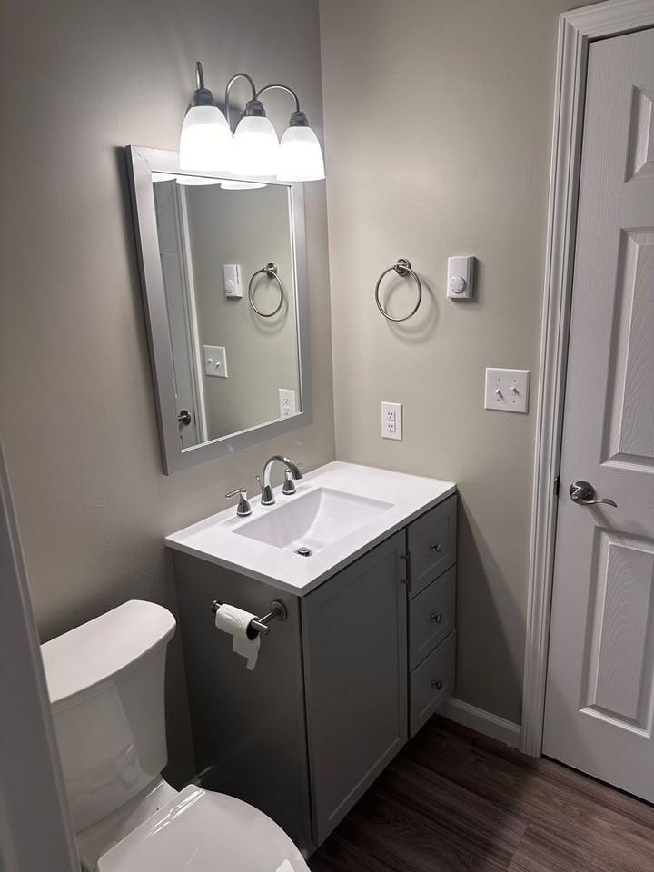 706 Shakamak Ct - Photo 6 of 7