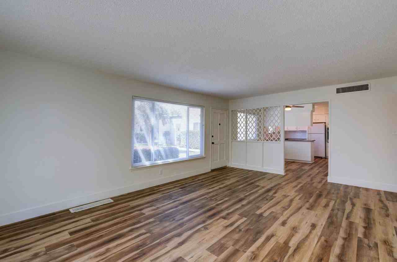 5085 N Roosevelt Ave #3 - Photo 3 of 16