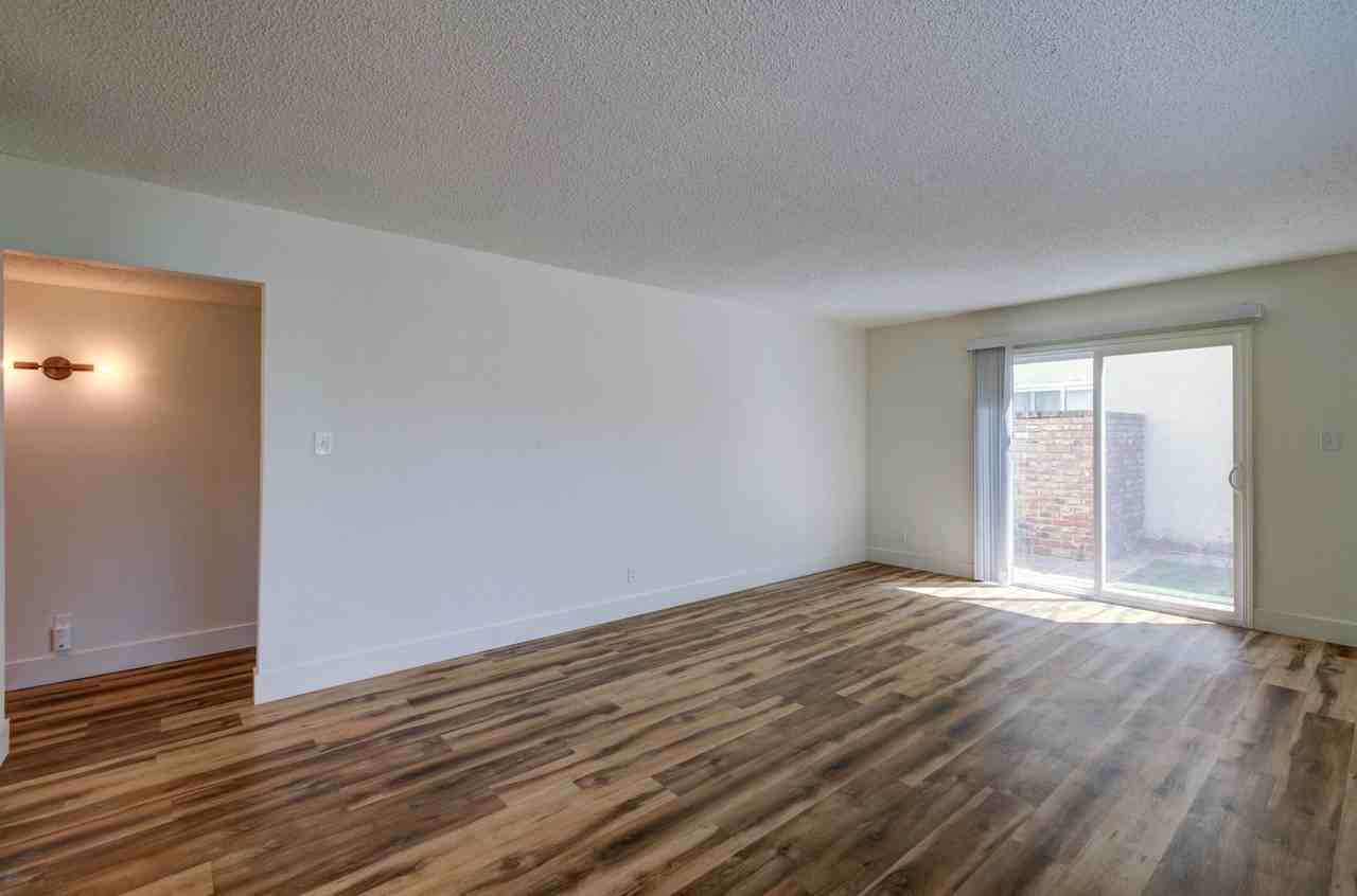 5085 N Roosevelt Ave #3 - Photo 5 of 16