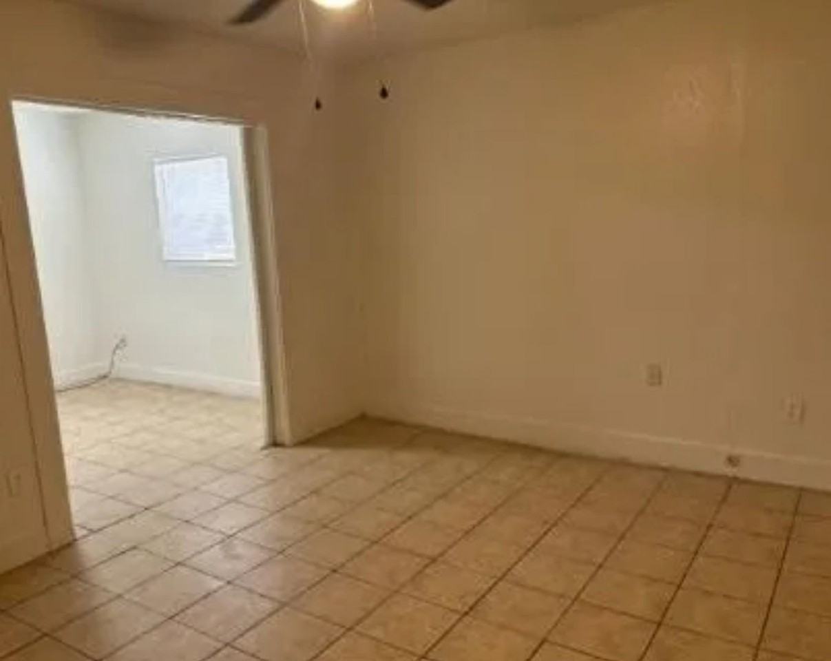 1803 49th Street - Photo 2 of 7