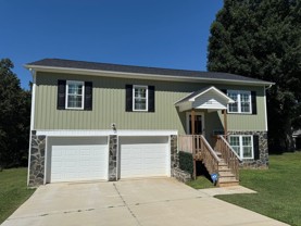 3215 24th St Ne - Photo 1 of 1