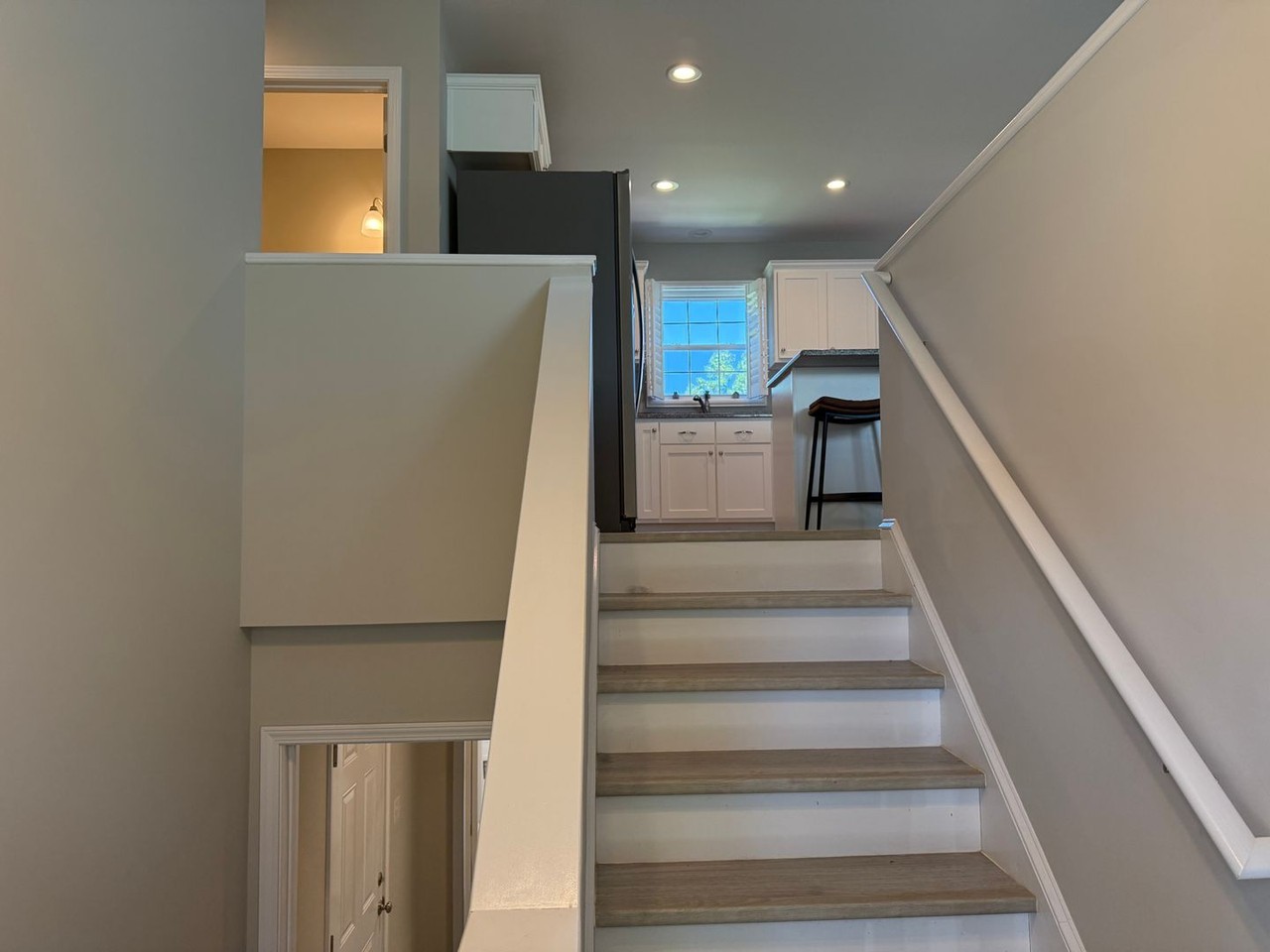 3215 24th St Ne - Photo 5 of 35