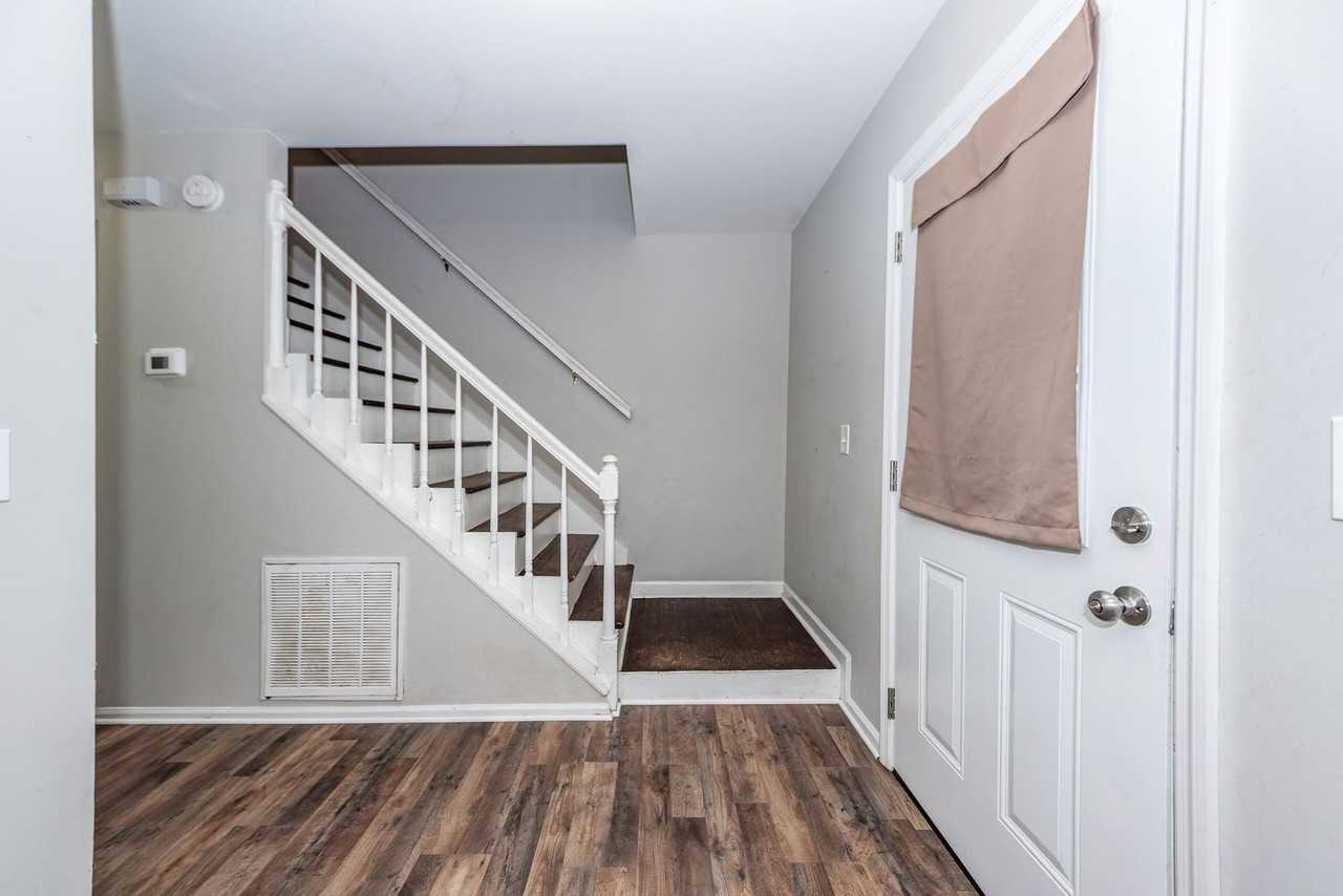 176 Ponderosa Dr - Photo 2 of 47
