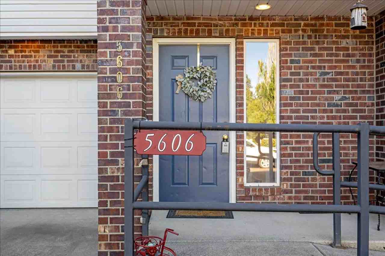 5606 Ne 89th Ave - Photo 2 of 32