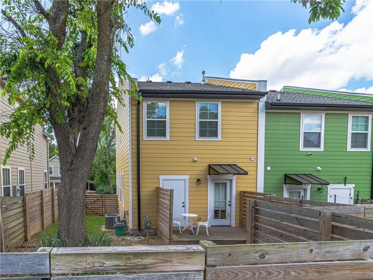 318 E Martin Luther King Jr Blvd - Photo 3 of 14