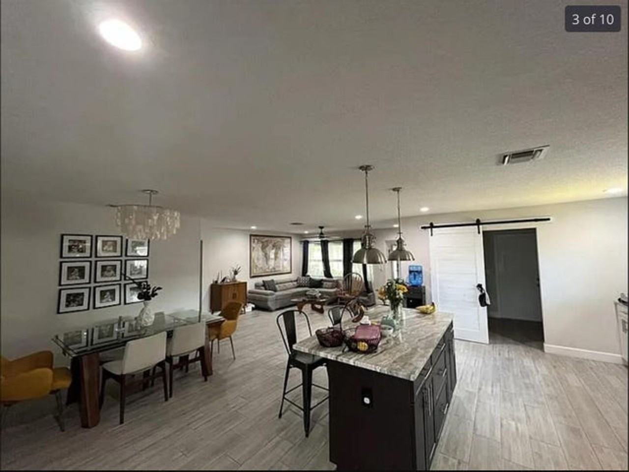 208 Sandpiper Ave - Photo 2 of 10
