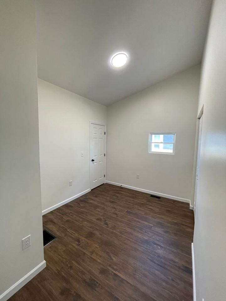 180 E Morrill Ave - Photo 7 of 19