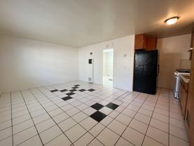 1-bedroom apartment with vintage charm! - Photo 1 of 1