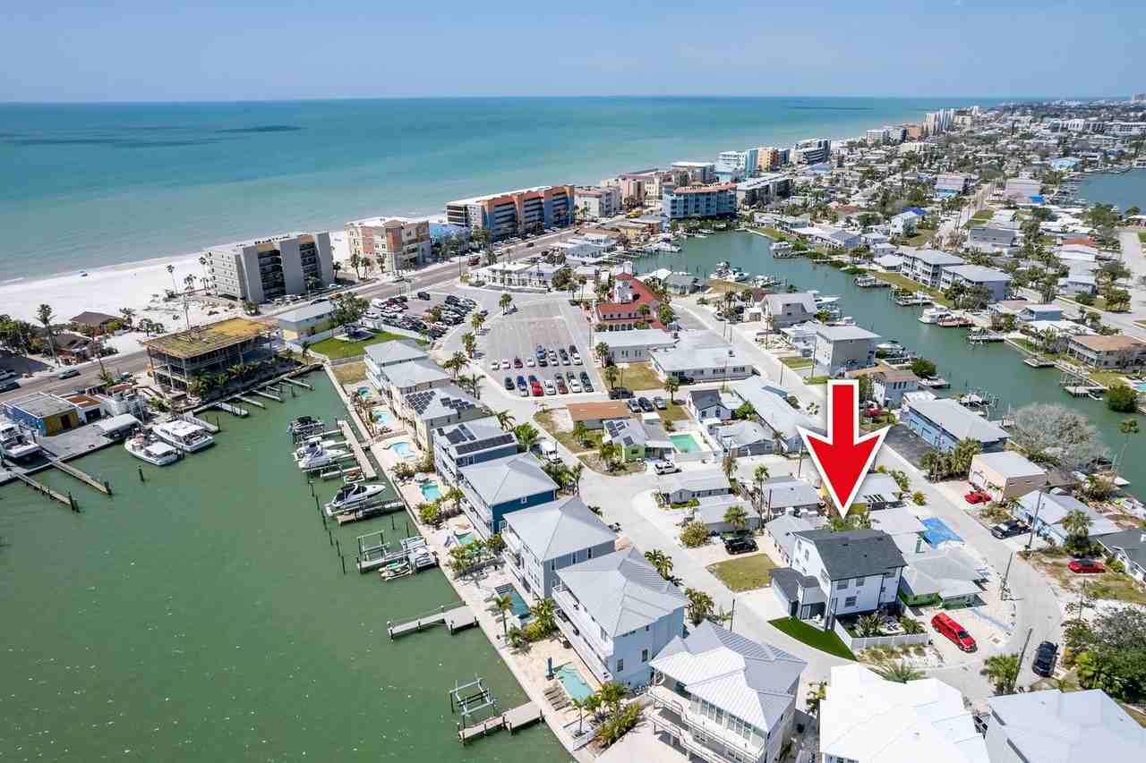 429 137th Avenue Cir - Photo 2 of 40