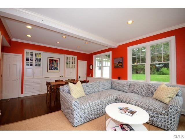 15 Partrick Ln - Photo 3 of 25