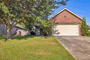 13727 Fox Hill Dr - Photo 1 of 1