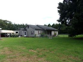 307 Farmwood Ln - Photo 1 of 1