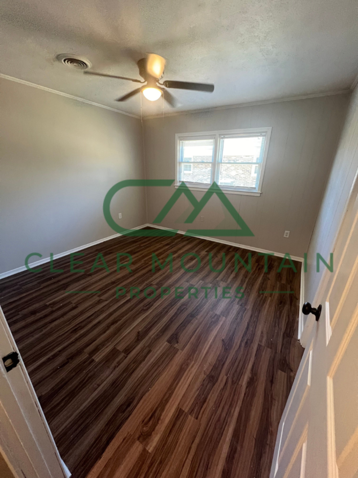 300 Brook Glenn Rd #30