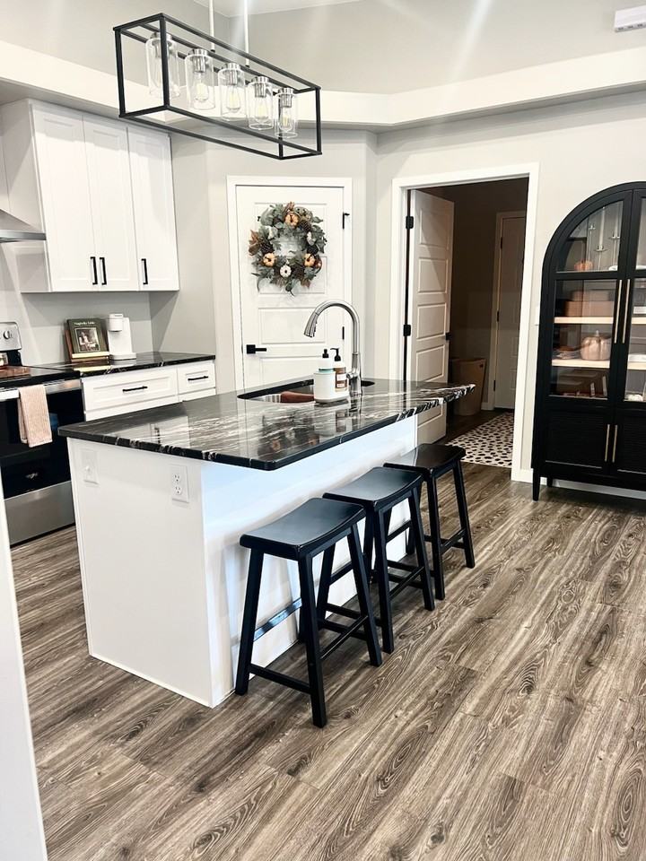 1815 3rd St Nw #1815 - Photo 3 of 16