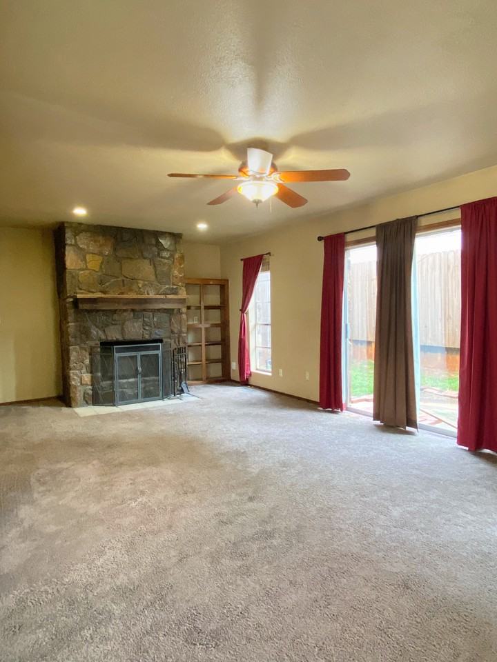 6004 W Hefner Rd #NA - Photo 6 of 13