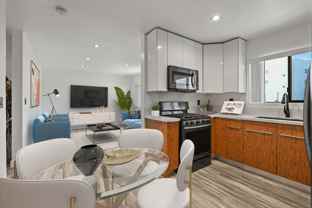 830 Bartlett St #4 - Photo 1 of 1