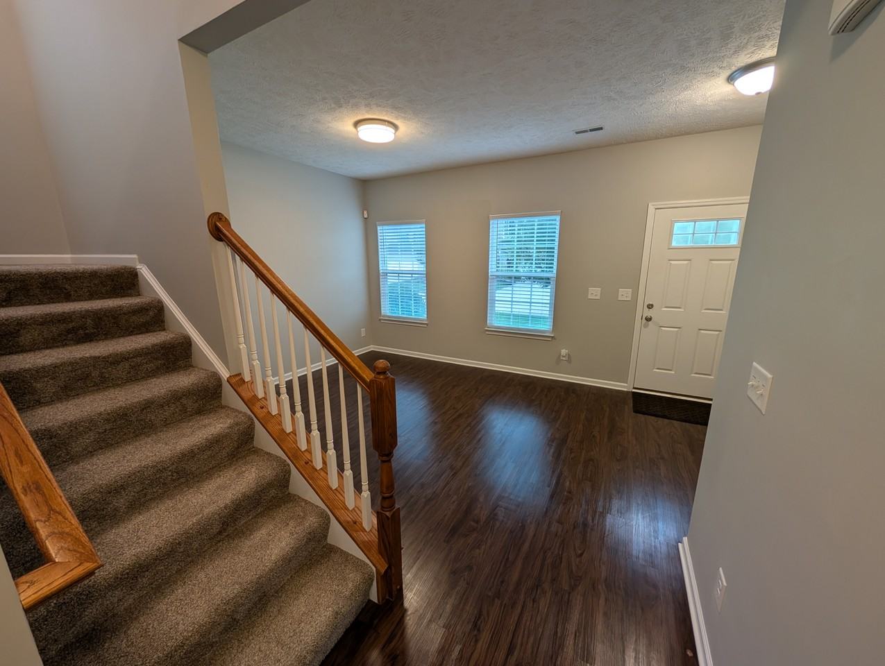 10452 Joyce Ct #NA - Photo 3 of 27