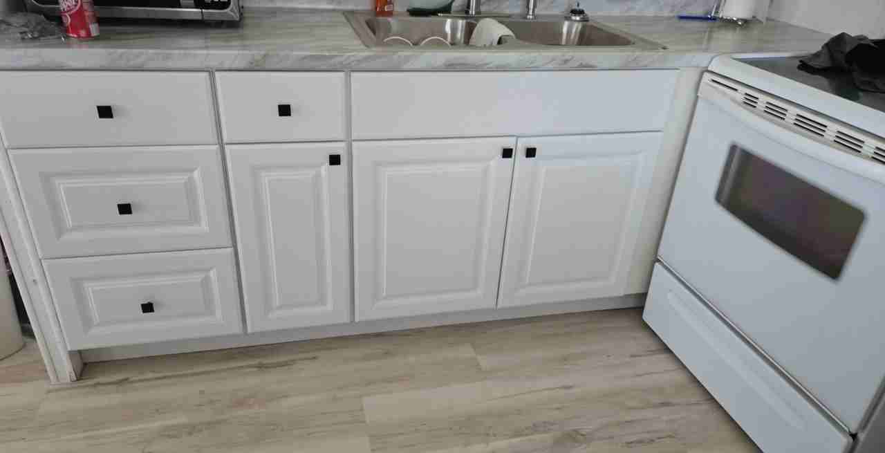 381 Jacaranda Cir #NA - Photo 4 of 8