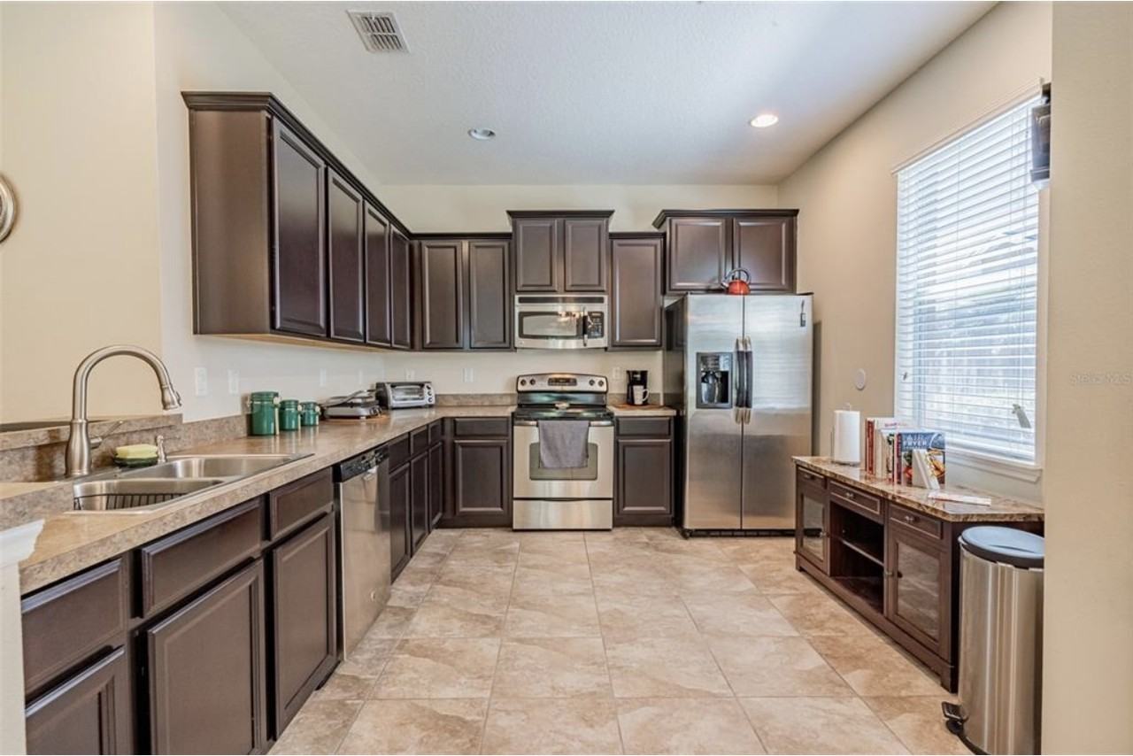 2152 Betsy Ross Ln #1 - Photo 3 of 12