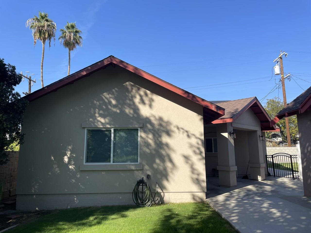 206 Quincy St #NA - Photo 2 of 9