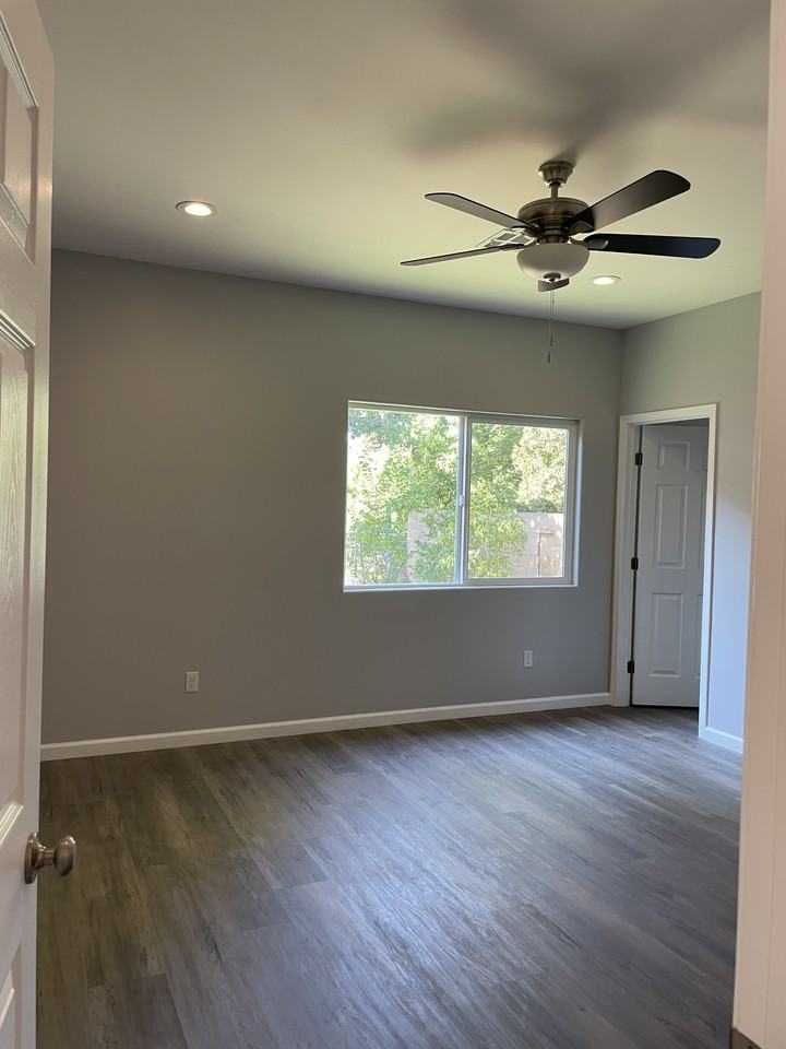 206 Quincy St #NA - Photo 4 of 9