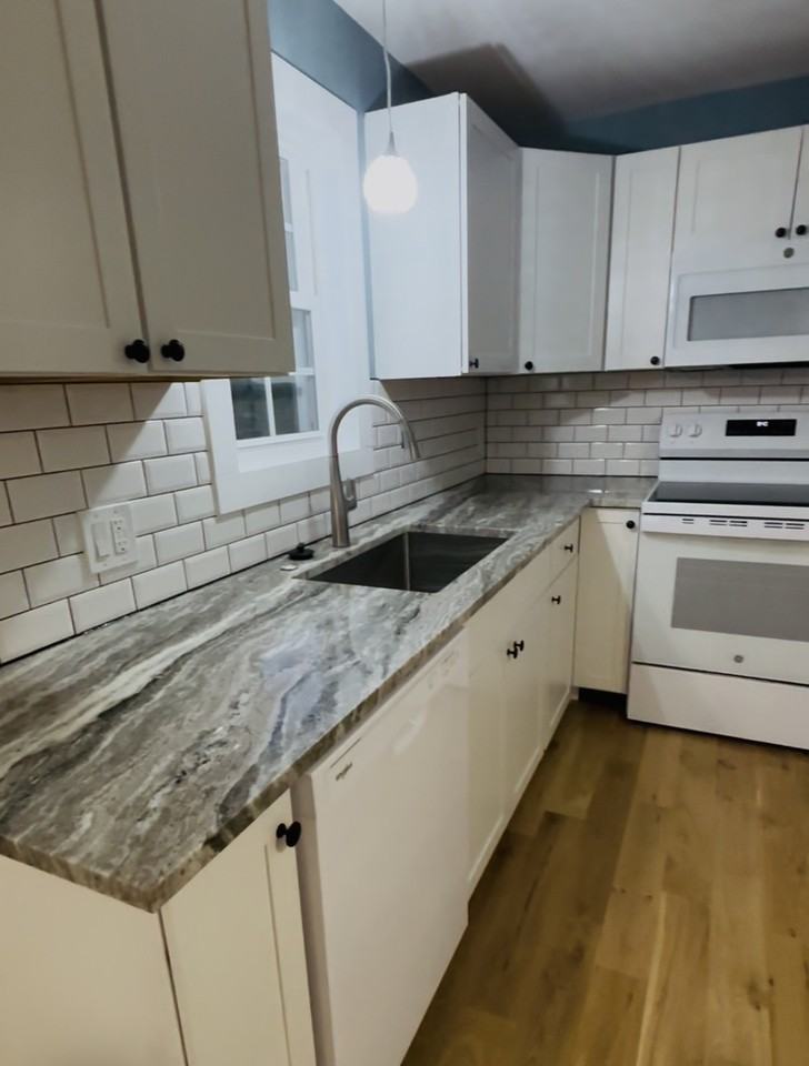 11 Belden Avenue #2 - Photo 3 of 6