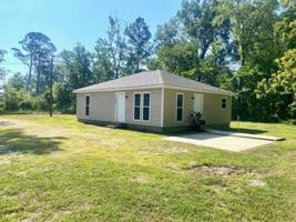 featured image of 25082 D Hutchinson Rd