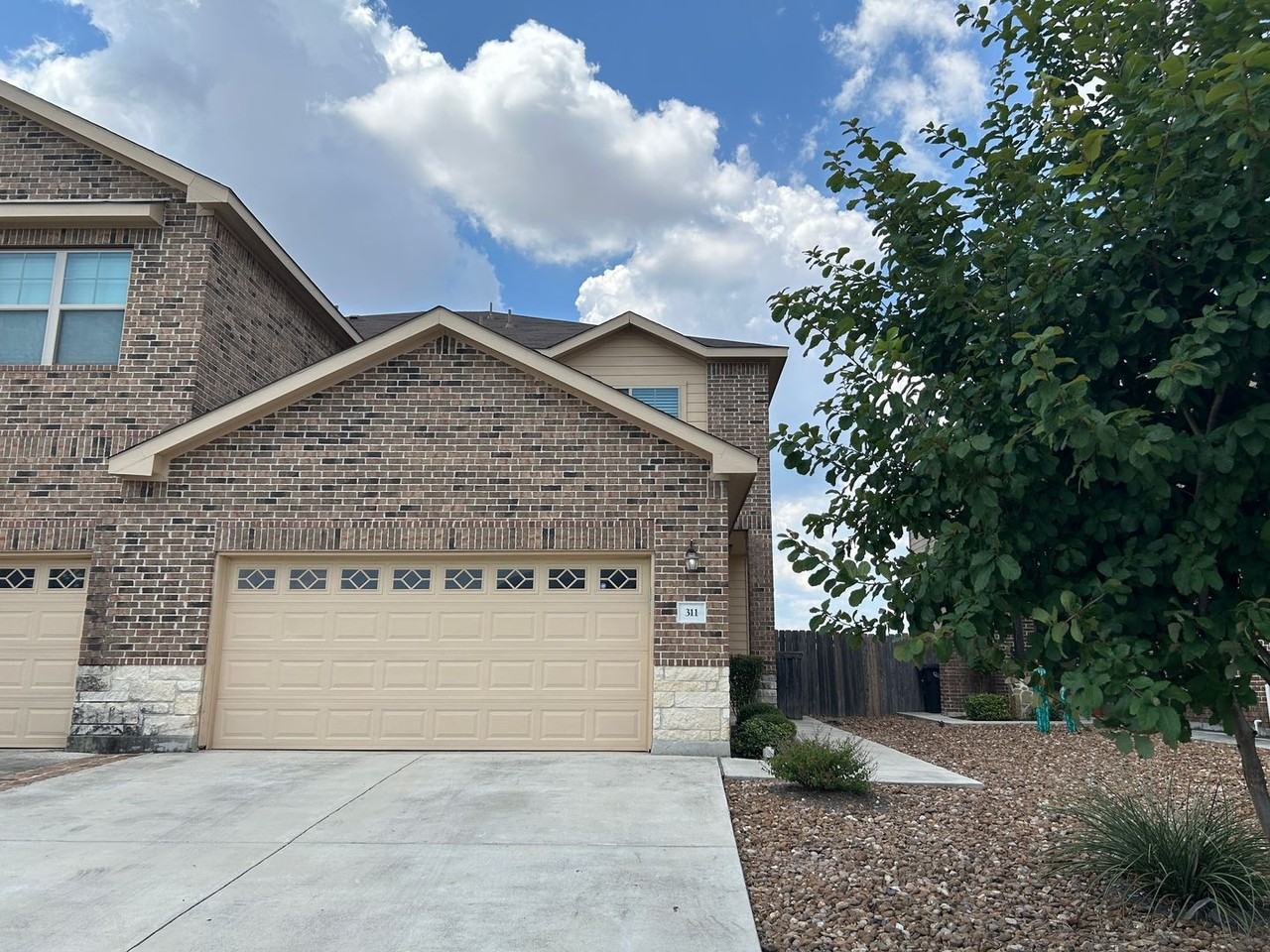 311 Creekside Curv - Photo 2 of 25