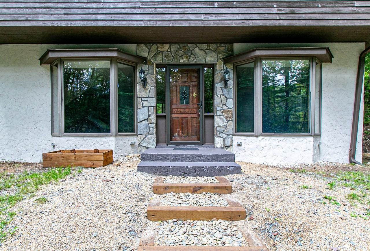 2600 E Fork Rd - Photo 2 of 21