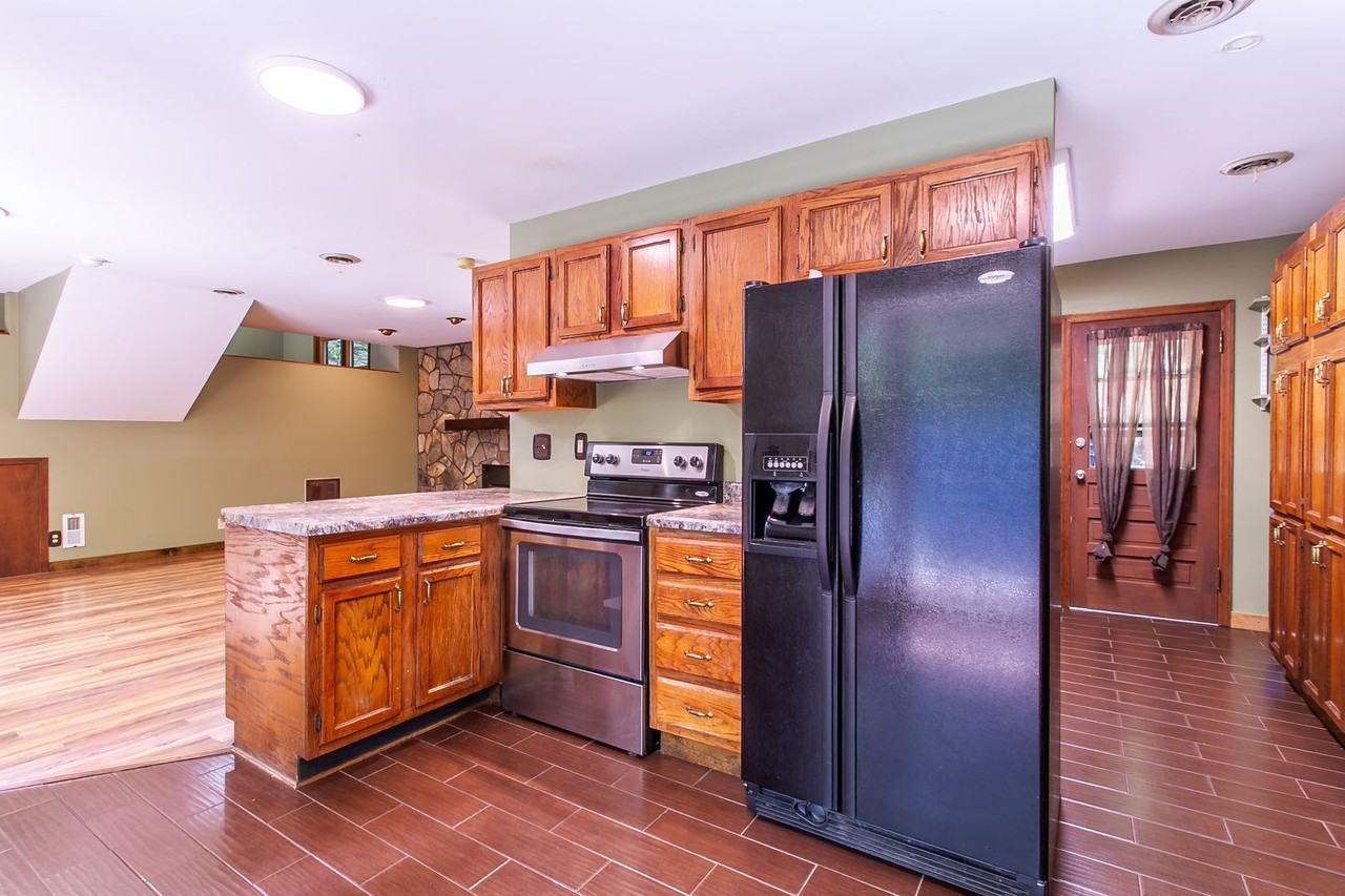 2600 E Fork Rd - Photo 6 of 21