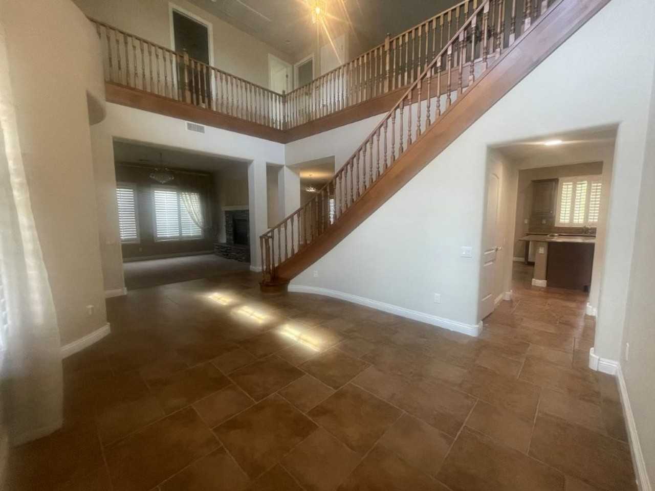 3758 E Ember Glow Way - Photo 7 of 27