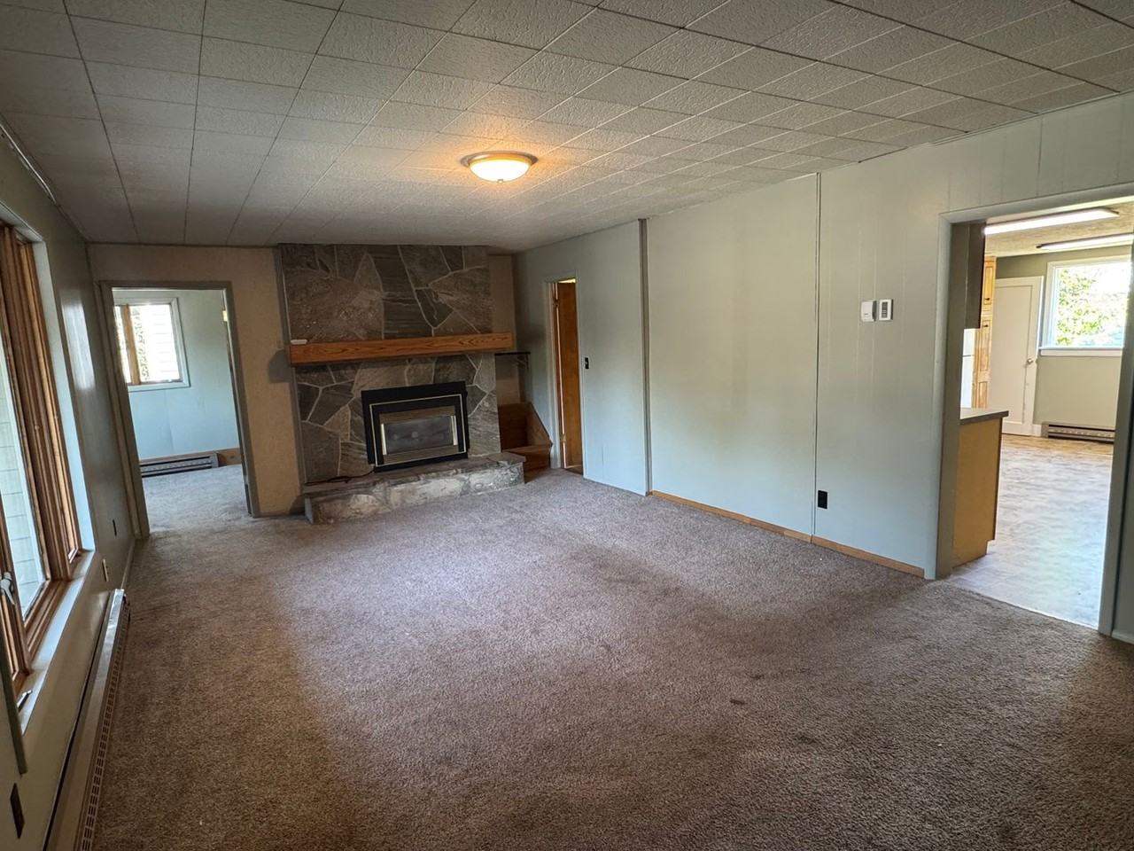 506 N Grand Ave - Photo 3 of 26