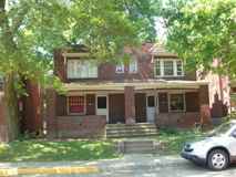 *** Mt. Lebanon Duplex for Rent with Front and Back Porch * Pet Friendly Apartment * Walk to the T * Renovated *** - Photo 1 of 1