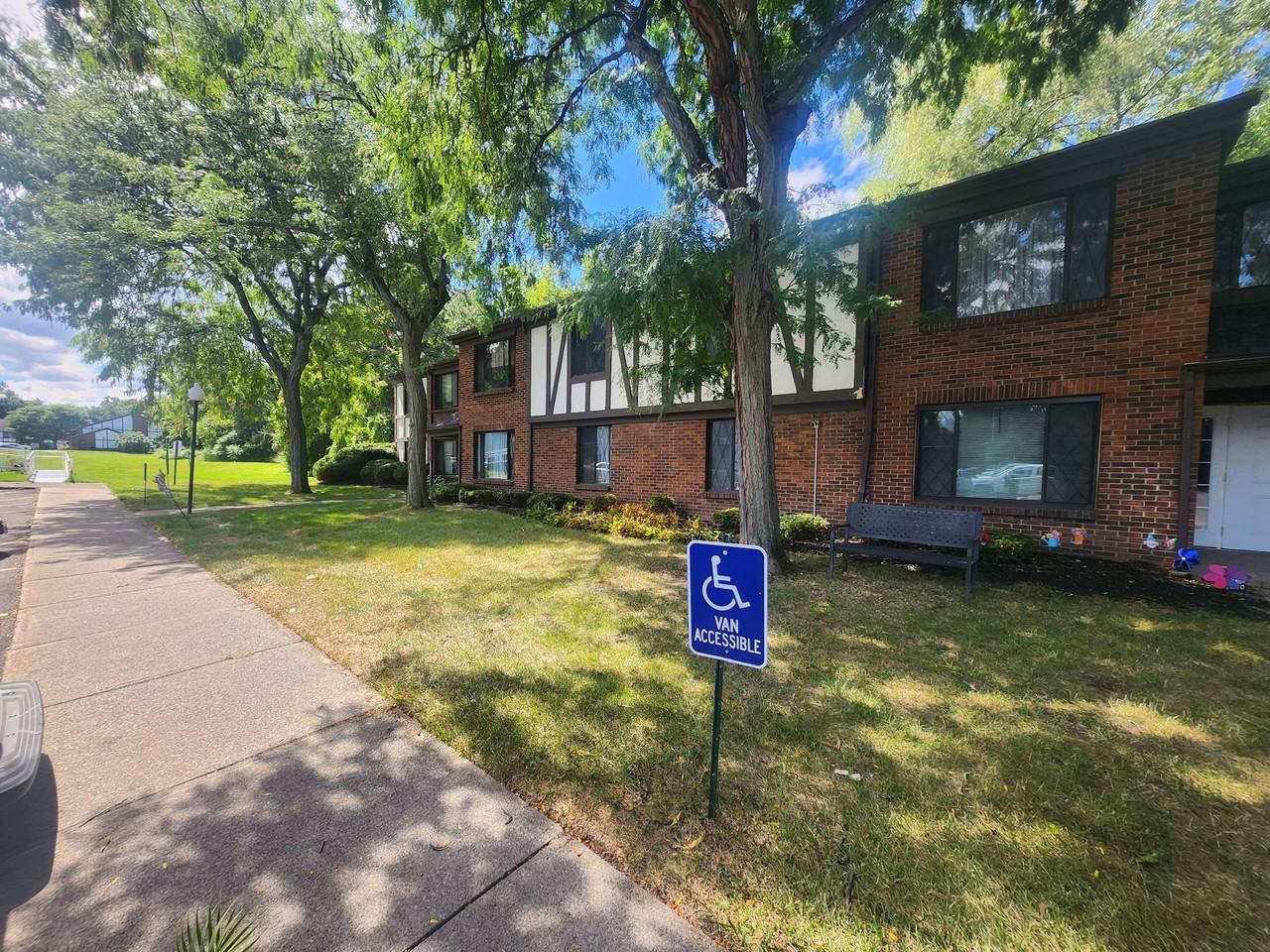 2519 Culver Road Apartments - Photo 4 of 30